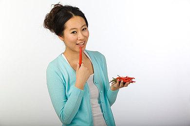 米哈游诉三七互娱等公司侵权崩坏3游戏 索赔20万元